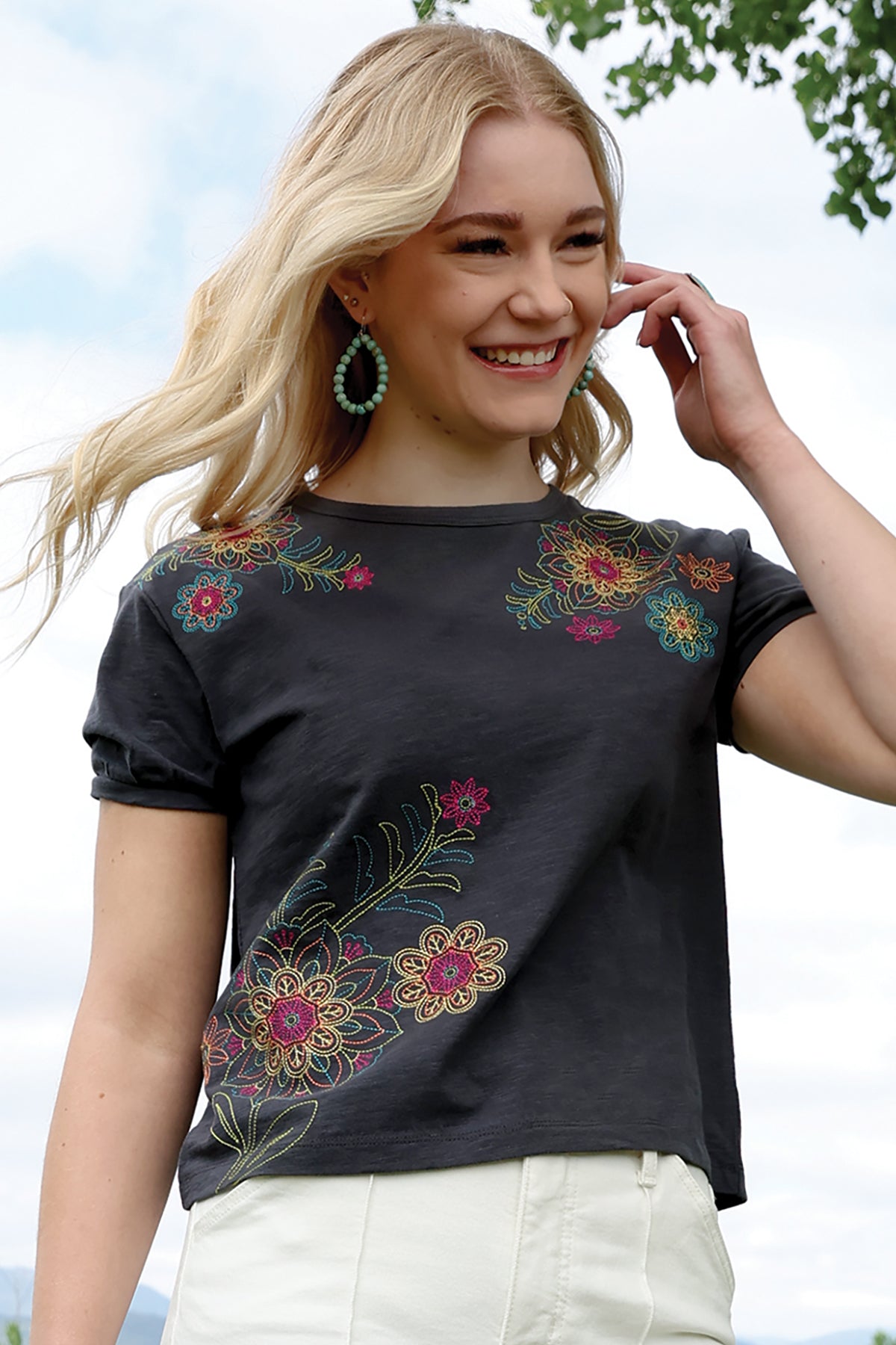 Women's Embroidered Tee