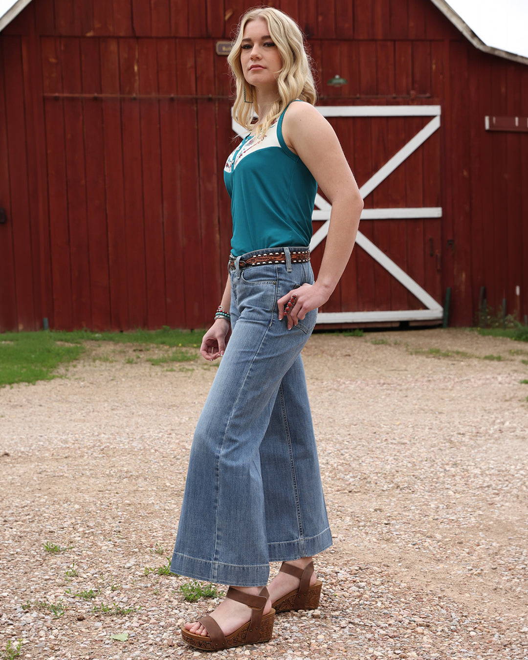 Women's Hannah Crop - Medium Stonewash