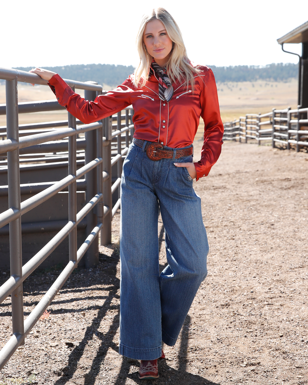 Women's Classic Fit Satin Snap Front Western Shirt