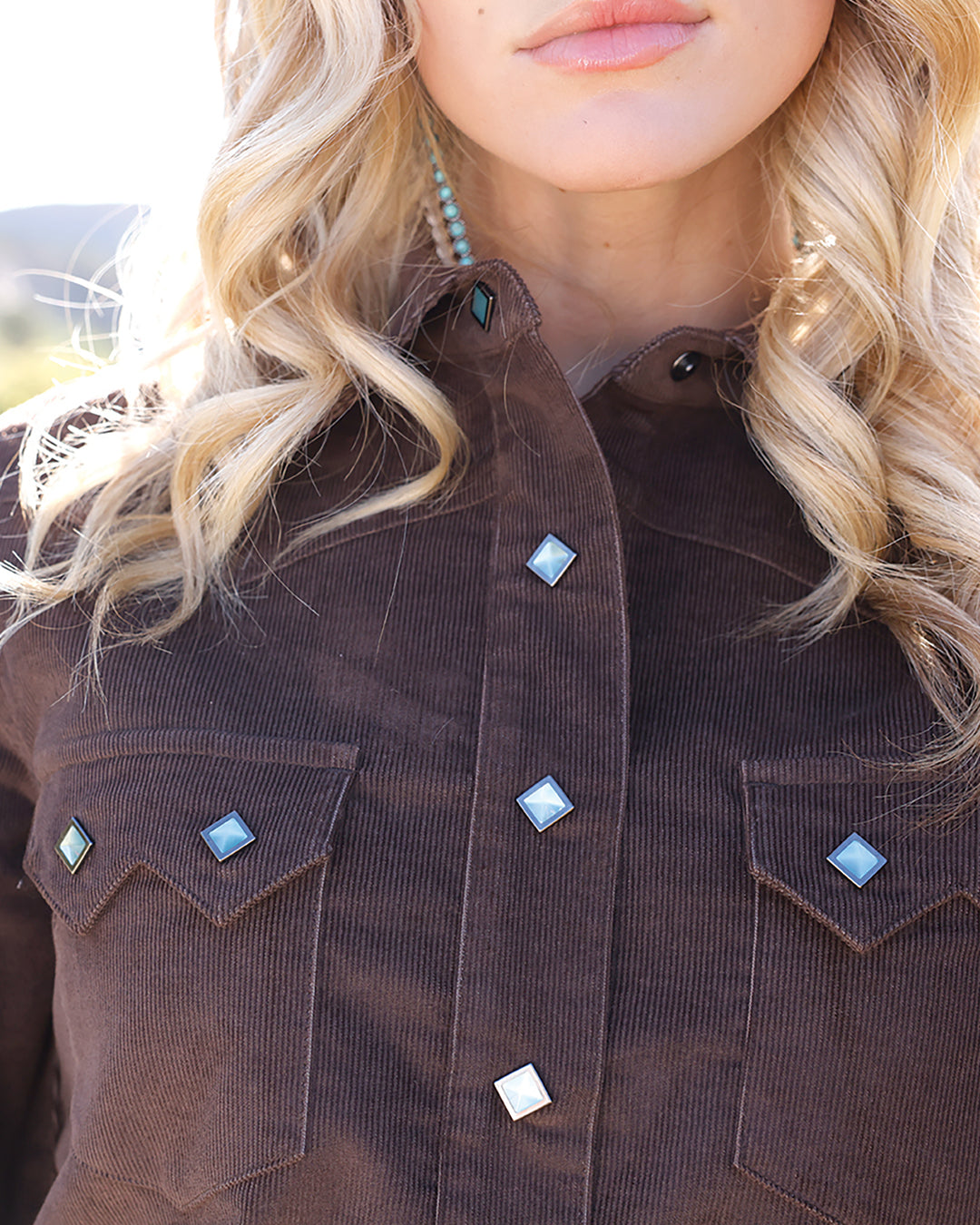Women's Classic Fit Snap Front Western Shirt